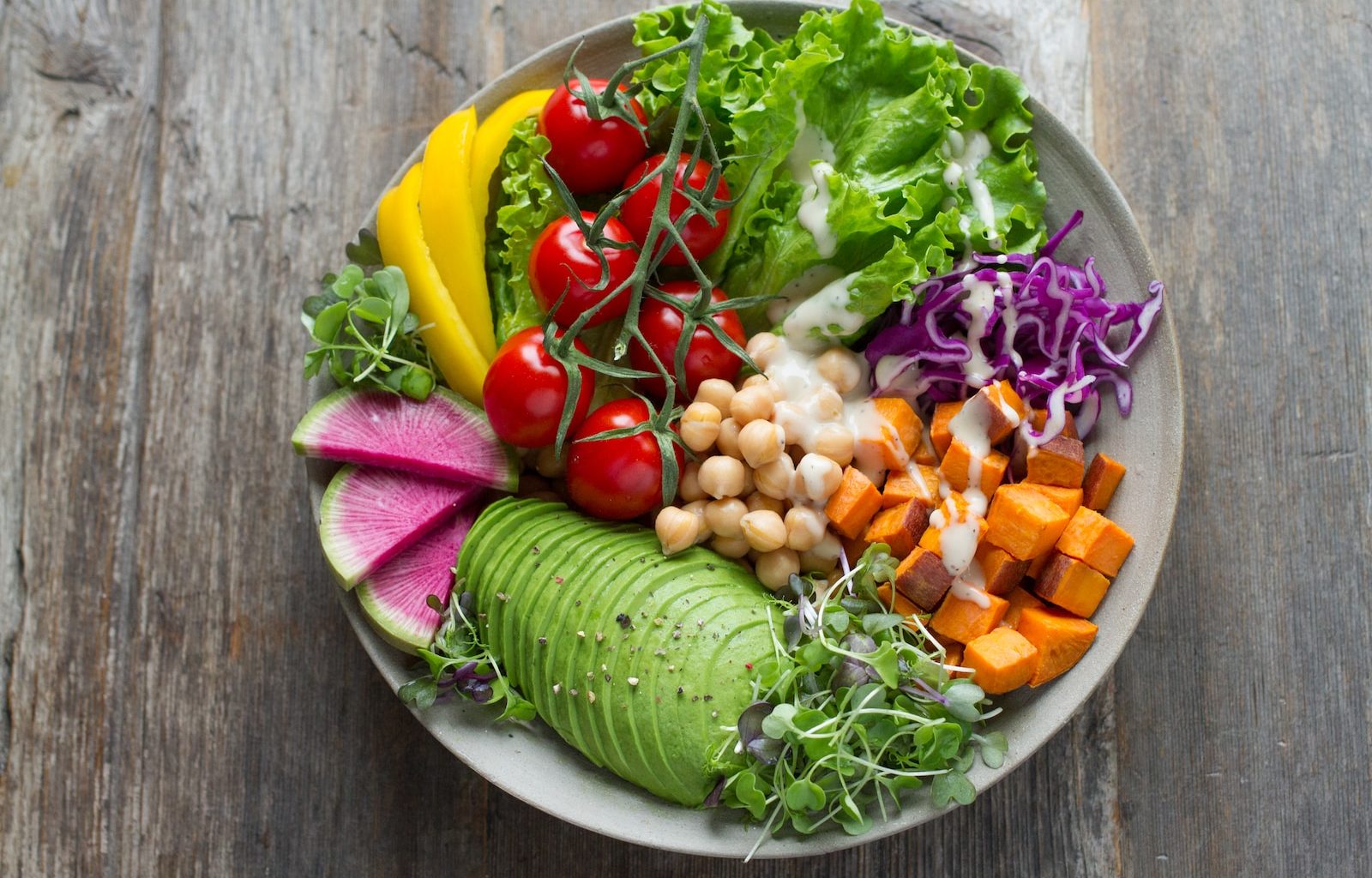 bowl of vegetable salads