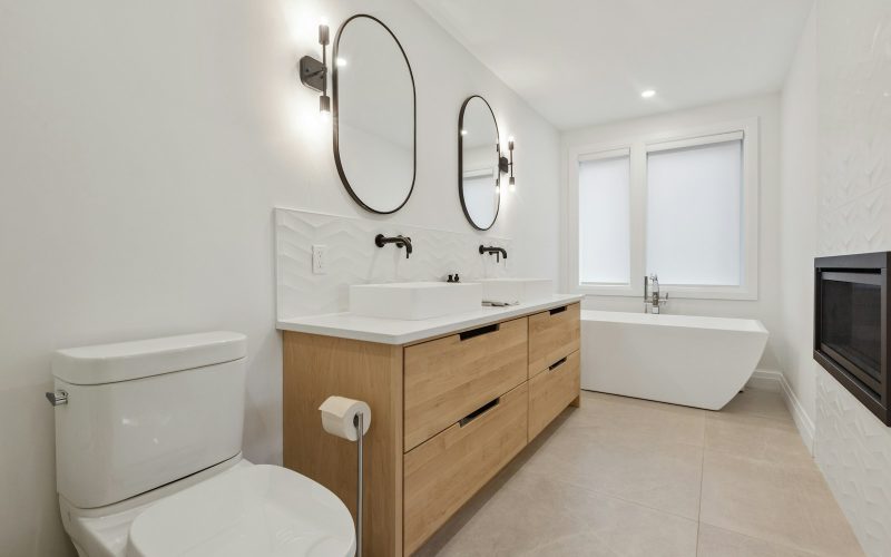 white ceramic sink with stainless steel faucet